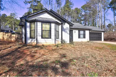 3338 Lindale Court, Ellenwood, GA 30294 - Photo 1