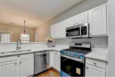 392 Parc River Boulevard, Lawrenceville, GA 30046 - Photo 16