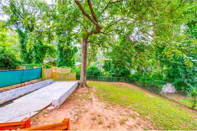 1760 Rogers Avenue SW, Atlanta, GA 30310 - Photo 56