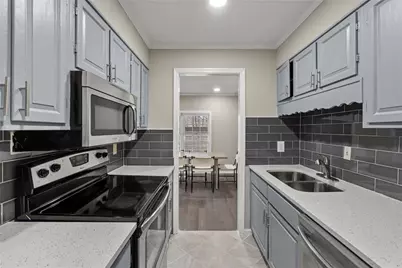 105 Glen Acres Ct, Decatur, GA 30035 - Photo 8