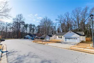 199 Amelia Creek Way, Lawrenceville, GA 30045 - Photo 32