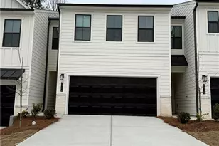 7309 Mulberry Trace Ln, Flowery Branch, GA 30542 - Photo 2