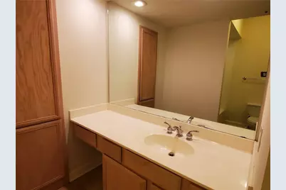 3777 Peachtree Road NE #1722, Atlanta, GA 30319 - Photo 8