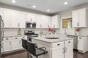 2228 Lakeview Bend Way, Buford, GA 30519 - Photo 4