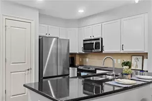 200 River Vista Drive, Atlanta, GA 30339 - Photo 10