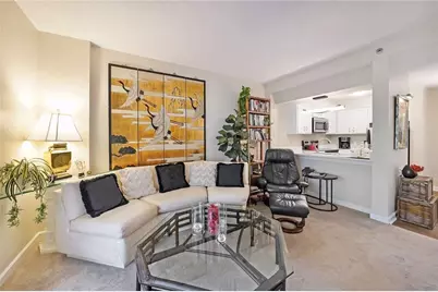 1800 Clairmont Lake #A111, Decatur, GA 30033 - Photo 4