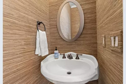 2601 Canterbury Trail, Atlanta, GA 30324 - Photo 6