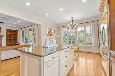 2601 Canterbury Trail, Atlanta, GA 30324 - Photo 16