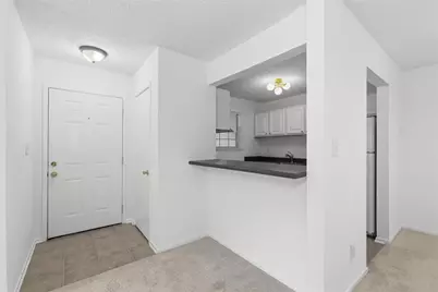 6808 Glenridge Drive #6808J, Atlanta, GA 30328 - Photo 4