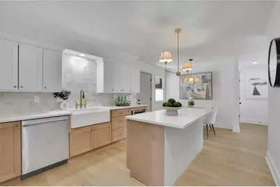 2552 Hollycreek Drive NE, Marietta, GA 30062 - Photo 18