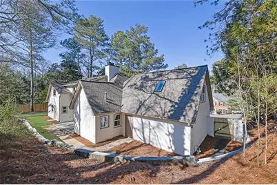 2552 Hollycreek Drive NE, Marietta, GA 30062 - Photo 46