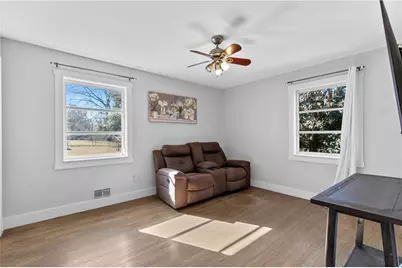 1800 Sandy Plains Road, Marietta, GA 30066 - Photo 16