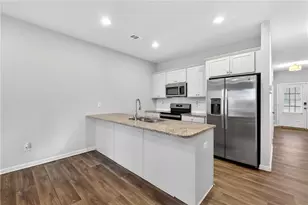 2805 Ridgeview Dr SW, Atlanta, GA 30331 - Photo 6