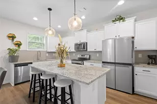 206 Blue Dragon Dr, Jefferson, GA 30549 - Photo 14