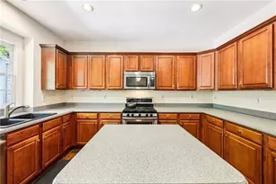 8640 Amsbury Way, Cumming, GA 30041 - Photo 24