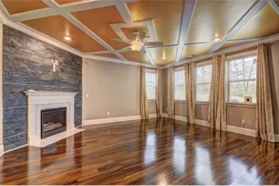 4527 Bridgeway Road, Atlanta, GA 30331 - Photo 4