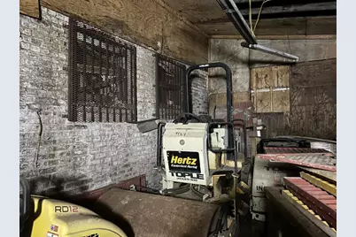 808 Donald Lee Hollowell Parkway NW, Atlanta, GA 30318 - Photo 16