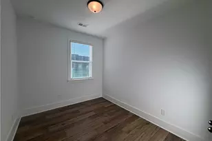 1605 Aeslin Dr NW, Atlanta, GA 30318 - Photo 14