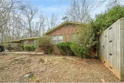 1522 SW Wilson Circle, Marietta, GA 30064 - Photo 2