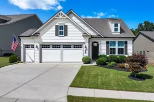 215 Silver Ct, Hoschton, GA 30548 - Photo 2