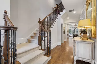 3385 Mathieson Drive, Atlanta, GA 30305 - Photo 4