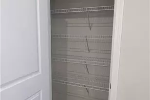 427 Lanier Cir, Woodstock, GA 30189 - Photo 14