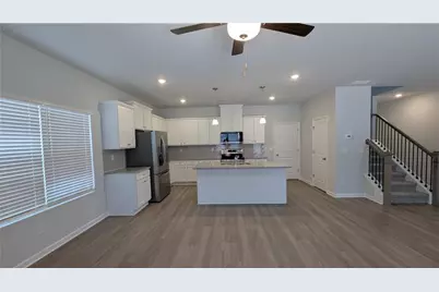 427 Lanier Circle, Woodstock, GA 30189 - Photo 10