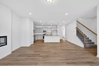 1002 Stiles Circle #2, Cartersville, GA 30120 - Photo 8