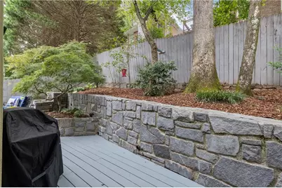 1153 Chantilly Ridge, Atlanta, GA 30324 - Photo 6