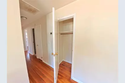 3881 Pin Oak Circle, Atlanta, GA 30340 - Photo 6