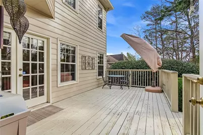 1073 Shady Valley Place, Atlanta, GA 30324 - Photo 14