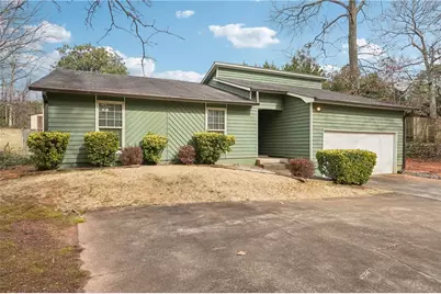 564 Tate Creek Court NW, Acworth, GA 30102 - Photo 1