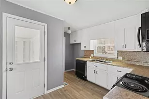 215 Lakeview Dr, Temple, GA 30179 - Photo 12