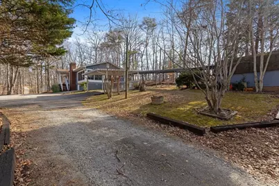 6449 Paradise Point Road, Flowery Branch, GA 30542 - Photo 28