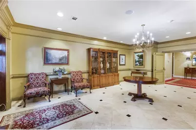 3071 Lenox Road NE #12, Atlanta, GA 30324 - Photo 10