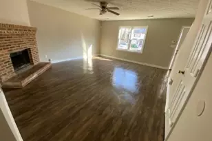 5358 Ridgemere Ct, Stone Mountain, GA 30083 - Photo 2