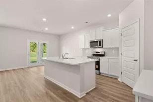 156 Defilippe Dr, Statham, GA 30666 - Photo 10