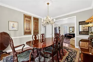 2110 Village Point NE, Brookhaven, GA 30319 - Photo 8