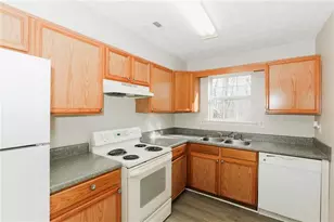 6512 Wellington Chase Ct, Lithonia, GA 30058 - Photo 8