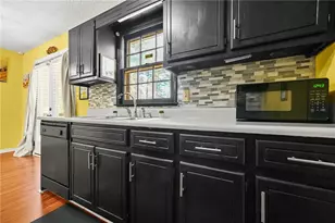 190 Belmont Farms Dr, Ellenwood, GA 30294 - Photo 8