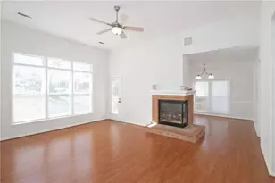 303 Leeward Walk Ln, Alpharetta, GA 30005 - Photo 4