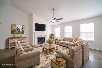 452 Crested View Drive, Loganville, GA 30052 - Photo 4