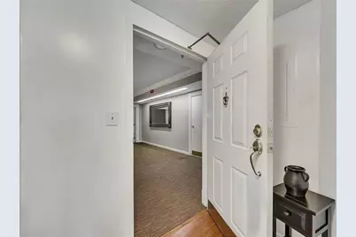 1 Biscayne Drive NW #302, Atlanta, GA 30309 - Photo 6