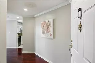 1 Biscayne Dr NW, Atlanta, GA 30309 - Photo 2