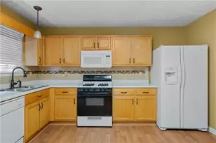 3127 Fields Dr, Lithonia, GA 30038 - Photo 8