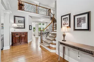 1043 Meadow Club Ct, Suwanee, GA 30024 - Photo 6