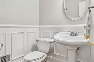 1043 Meadow Club Ct, Suwanee, GA 30024 - Photo 22