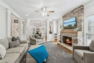 1043 Meadow Club Ct, Suwanee, GA 30024 - Photo 18