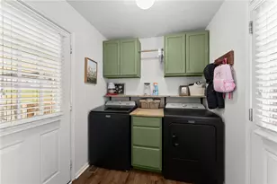 82 Clint St, Cleveland, GA 30528 - Photo 16