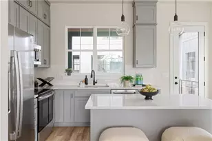 1123 Knight Walk NW, Atlanta, GA 30318 - Photo 10